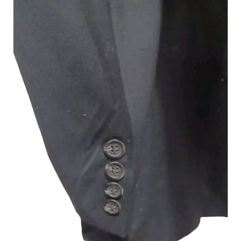 Lauren Ralph Lauren Black wool 2 button Blazer jacket. Size 44R.